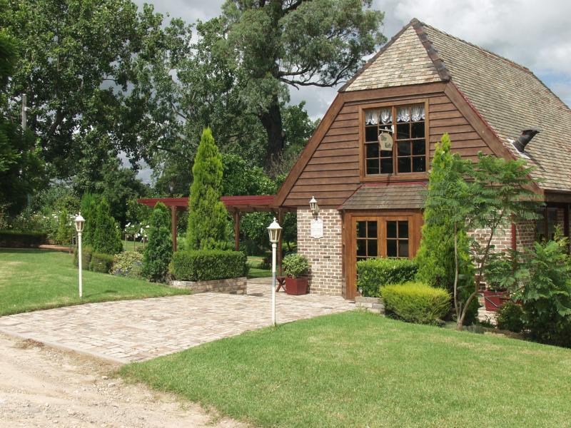 Camden Valley Inn Exterior photo