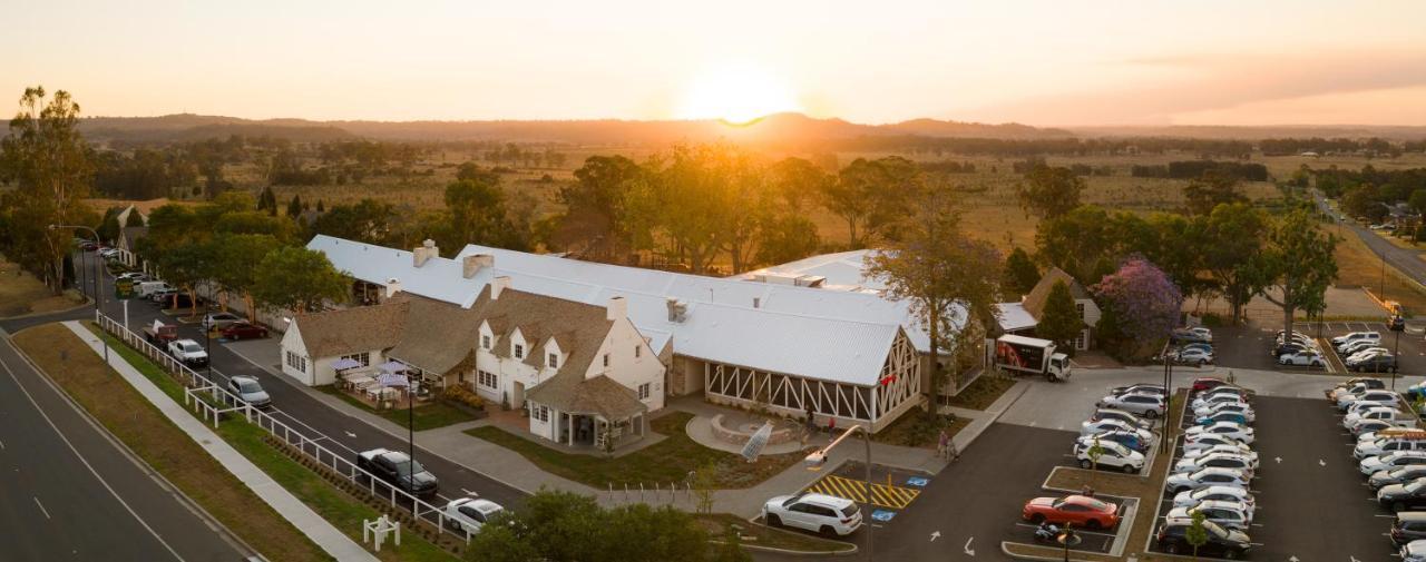 Camden Valley Inn Exterior photo